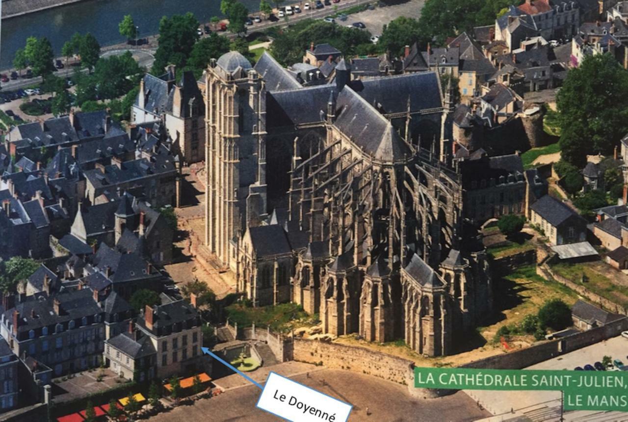 Le Doyenne - Entree Autonome - Hypercentre Bed & Breakfast Le Mans Exterior foto