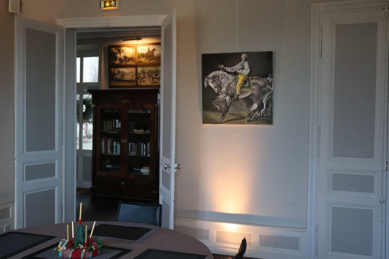 Le Doyenne - Entree Autonome - Hypercentre Bed & Breakfast Le Mans Exterior foto